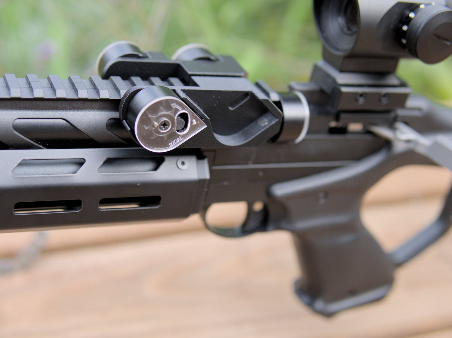 Umarex Notos Quad Magazine Holder - Magnetic Pic Rail Mount